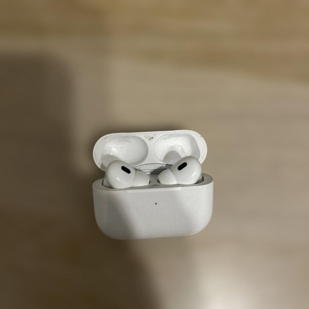 Apple AirPods pro第2世代イヤホン