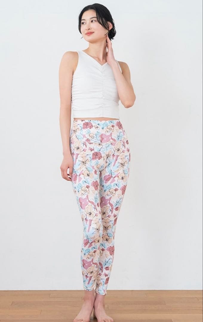 現在サイト完売⭐︎未使用品【SUKALA】アメリカンスリーブギャザータンクトップ