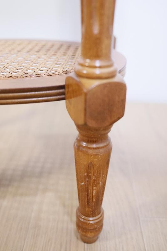 ◆イタリア製クラシカル家具 【大理石】オーバル型 　サイドテーブル 籐編み ①