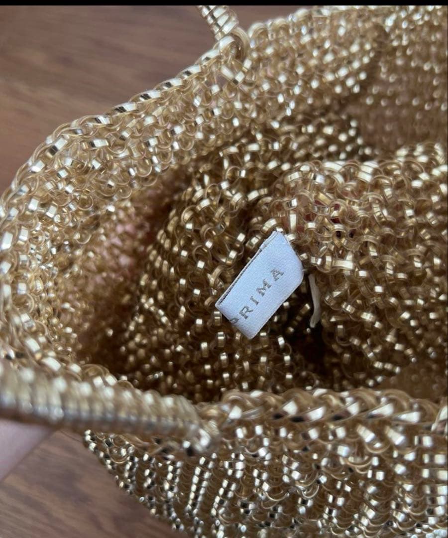 アンテプリマ　美品　ゴールド　※専用袋なし