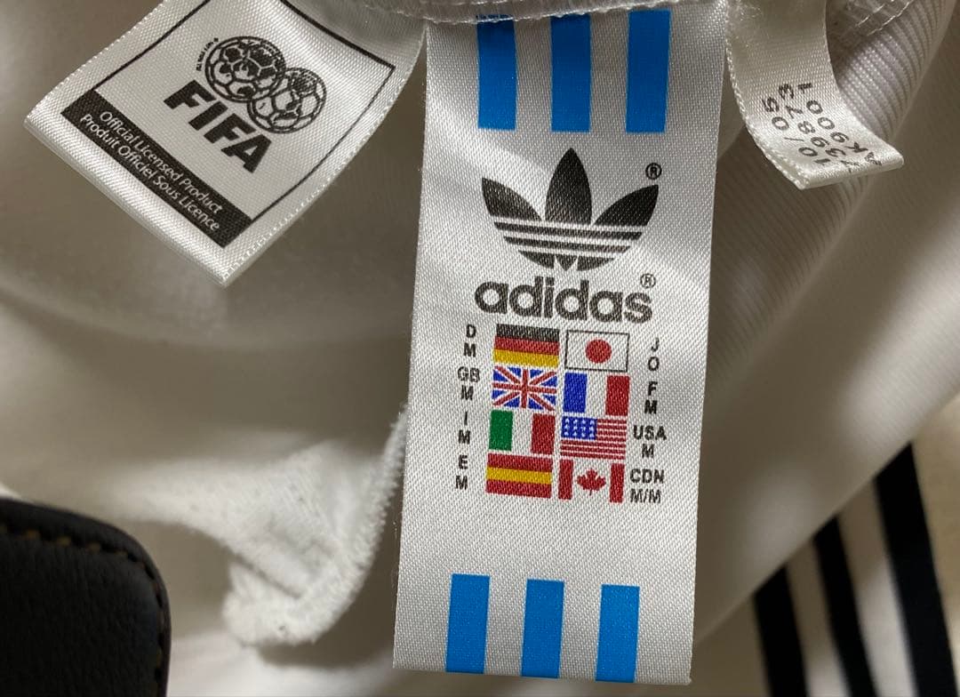【美品】サイズM adidas FIFAワールドカップ　ドイツ代表ジャージ