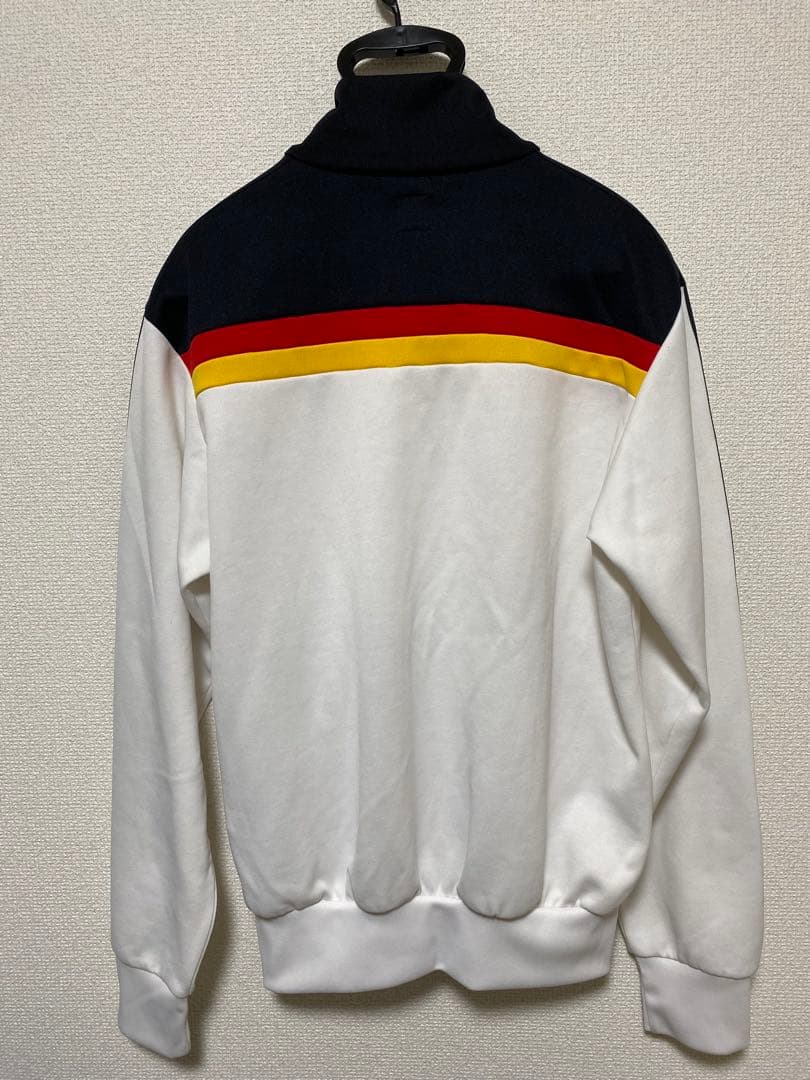 【美品】サイズM adidas FIFAワールドカップ　ドイツ代表ジャージ