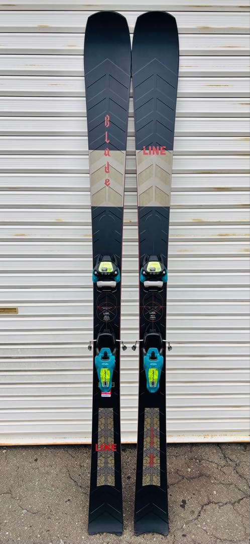 LINE Blade スキー バインディング付き