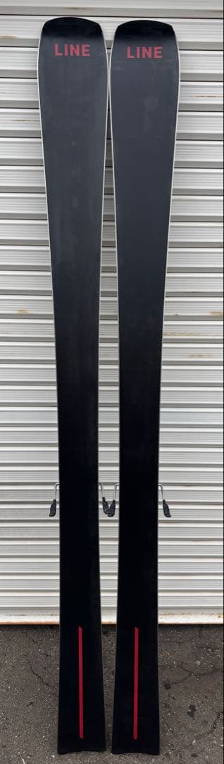 LINE Blade スキー バインディング付き