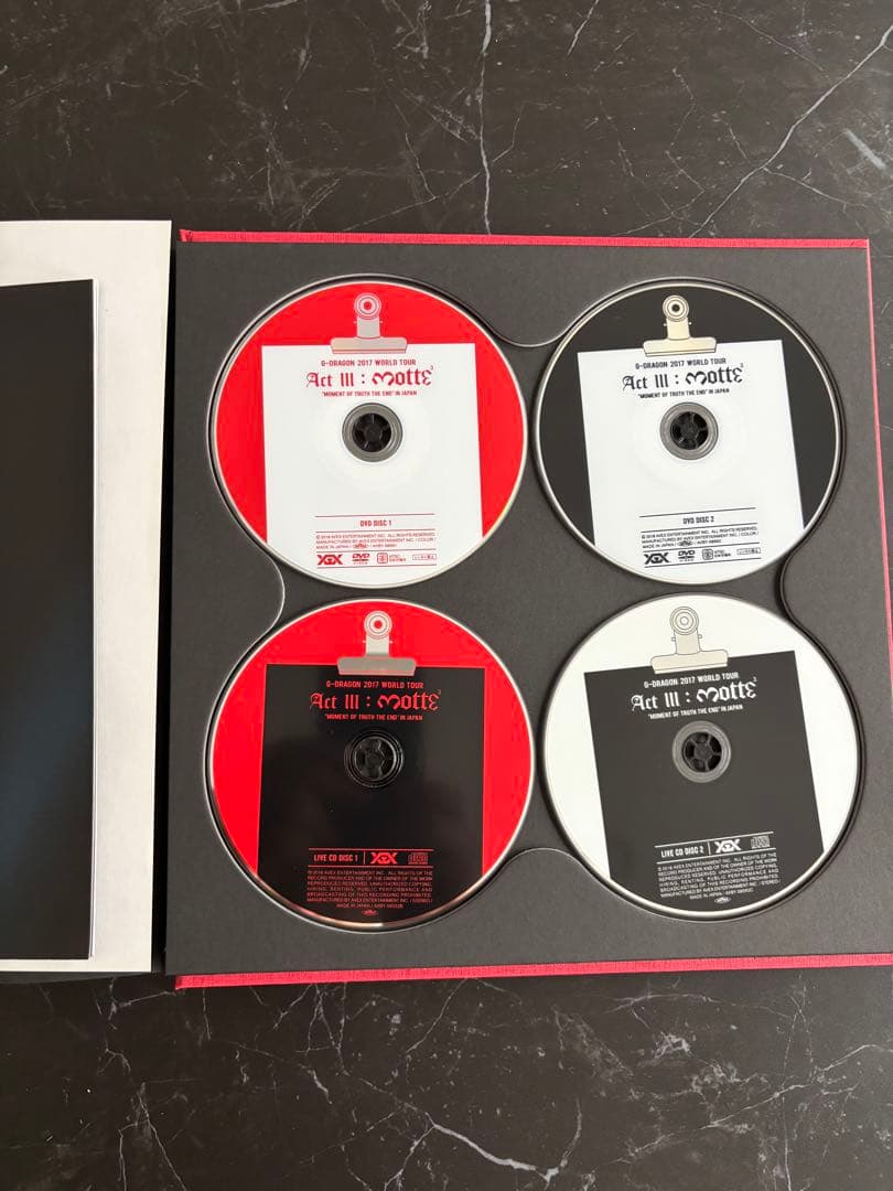 【初回生産限定】G-DRAGON 2017 DELUXE EDITIO新品同様