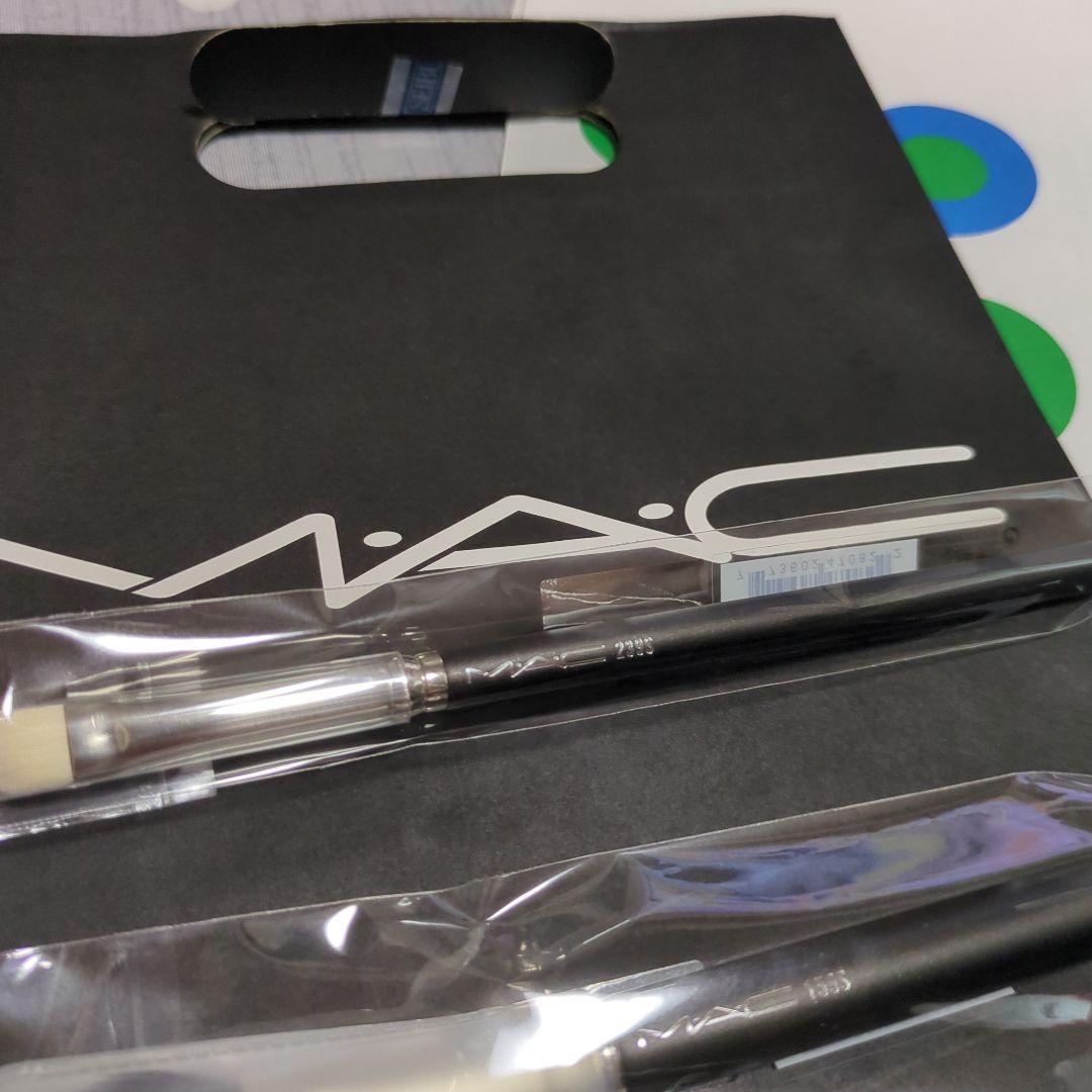 ☆彡専用☆彡 新品✨MAC 正規品　デパコス　メイクブラシセット 2本