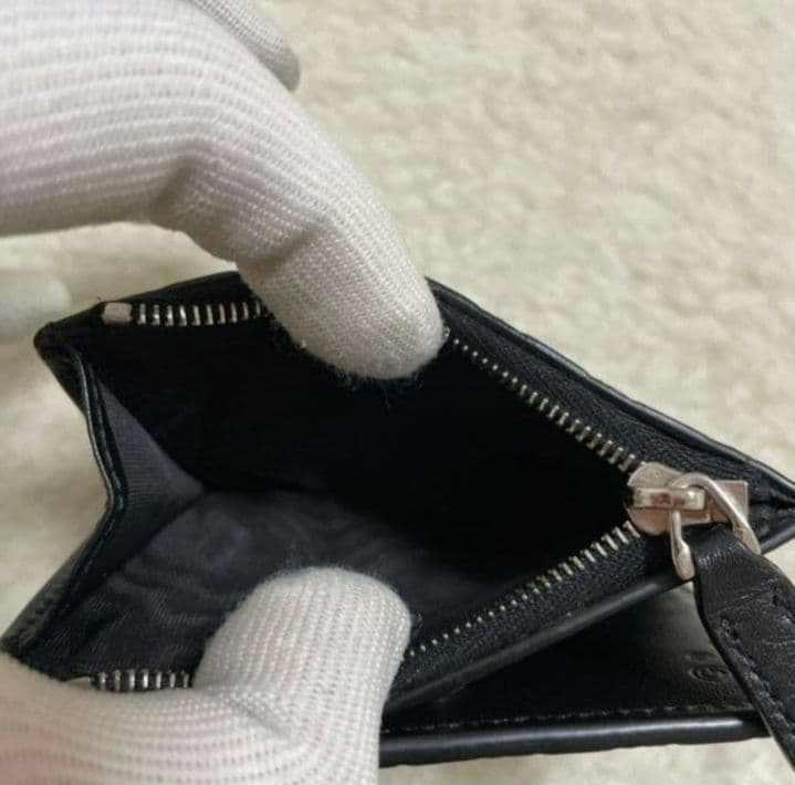 GUCCI　グッチ　折り財布　マイクロシマ　黒　未使用級‼️