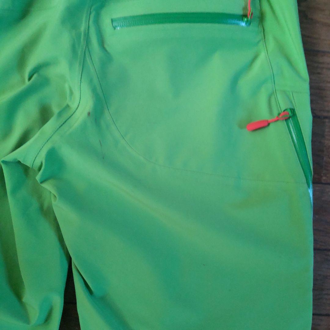 ノローナ ビブパンツ