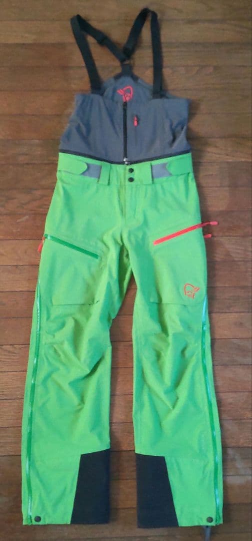 ノローナ ビブパンツ