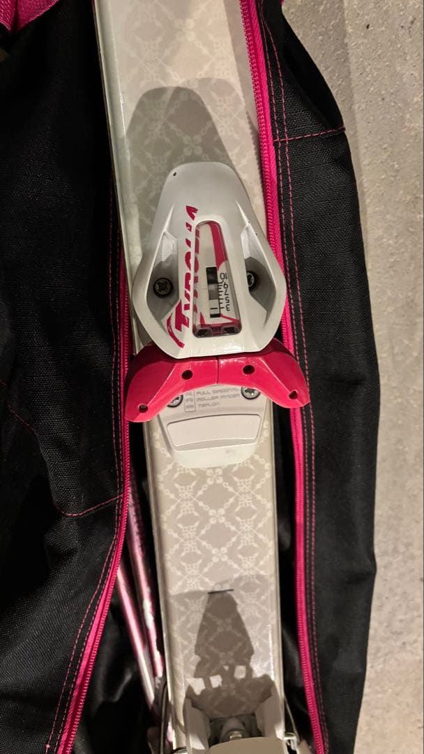 Winterhigh スキー板とストック セット