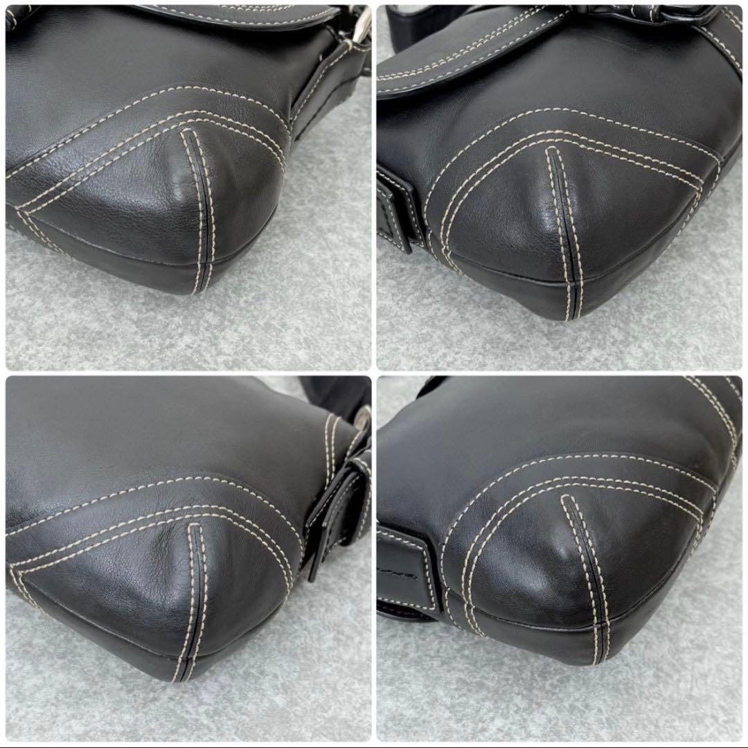 バッグ Coach Small Soho Black Leather Shoulder
