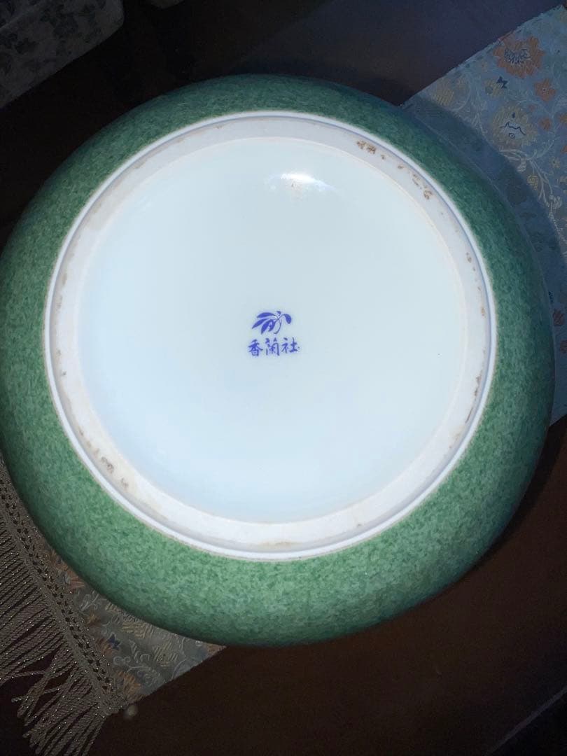 季節の花々・香蘭社の大きい花瓶