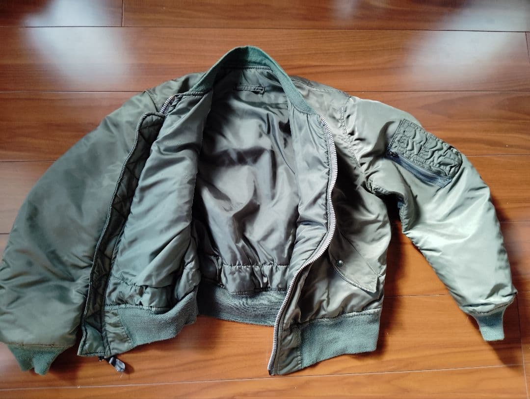 MA-1ジャケット グランドクルー　ALPHA社製 Made in USA