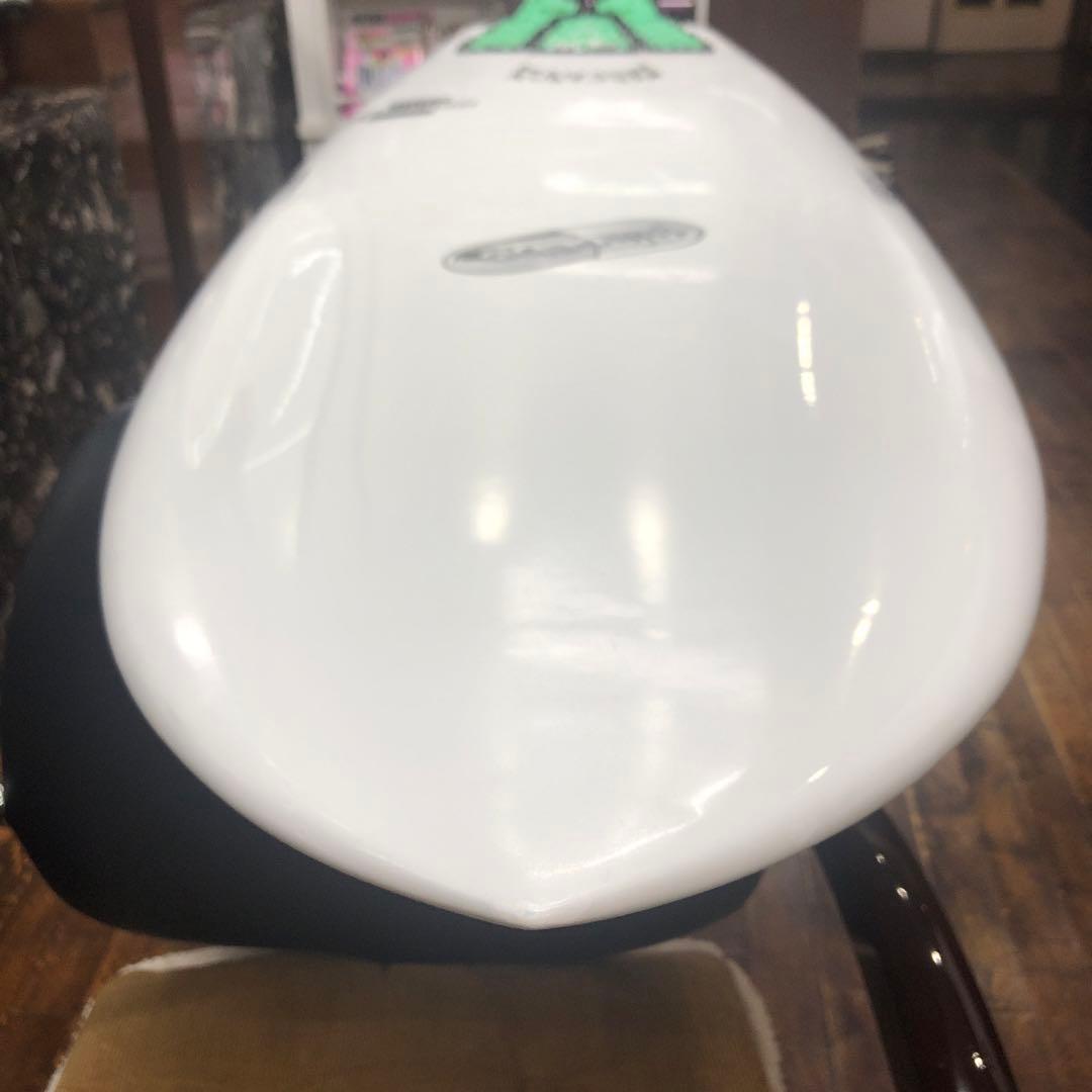 プレセボ中古サーフボード美品