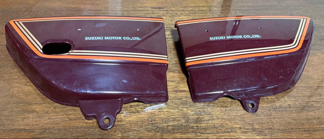 GT380 b7 タンク サイドカバー セット