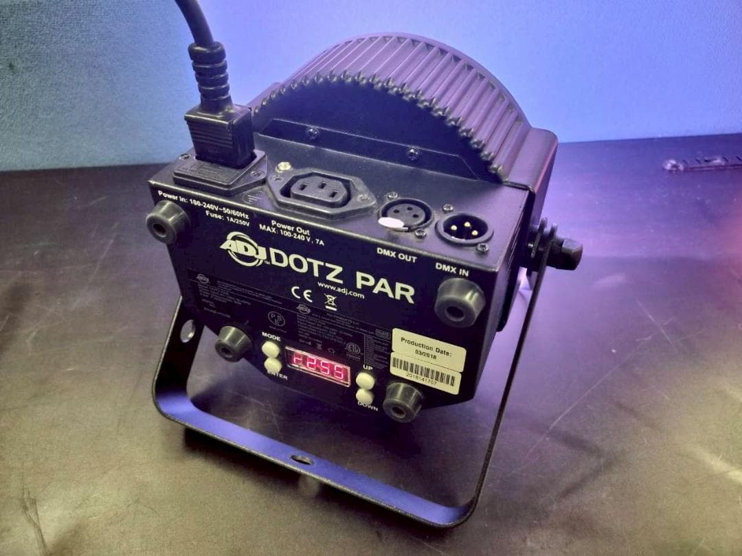 AMERICAN DJ / Dotz Par 36W LEDパーライト