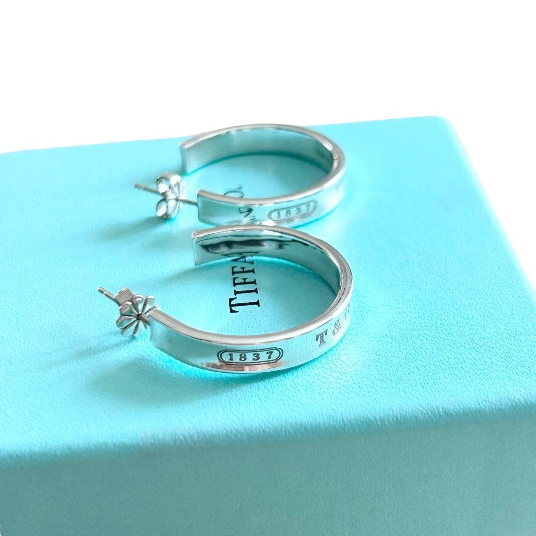 【極美品】ティファニー　ナロー　フープピアス　SV925 袋箱付き