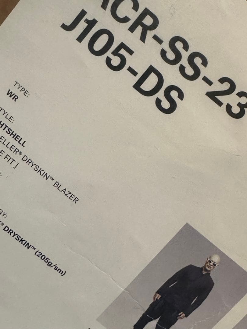 ジャケット・アウター Acronym J105-DS