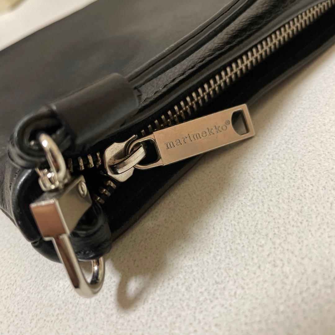 marimekko 黒 レザー ショルダーバッグ