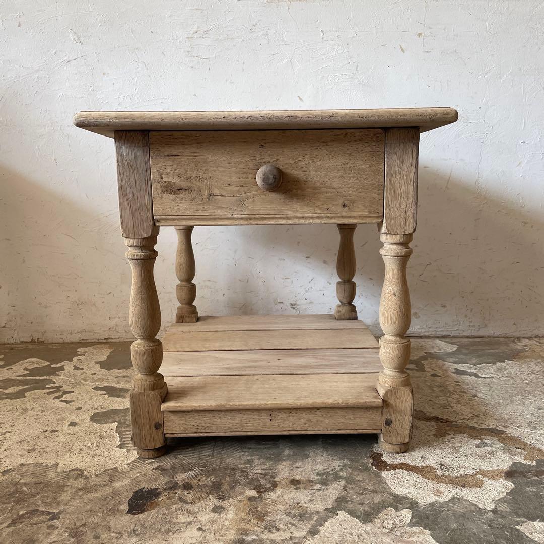 年末・年始SALE ビンテージ ドロワーサイドテーブル ベッドサイド　剥離