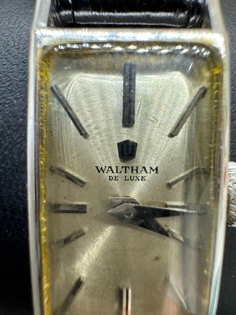 WALTHAM ウォルサム 手巻き プラチナ腕時計 レクタンギュラーケース