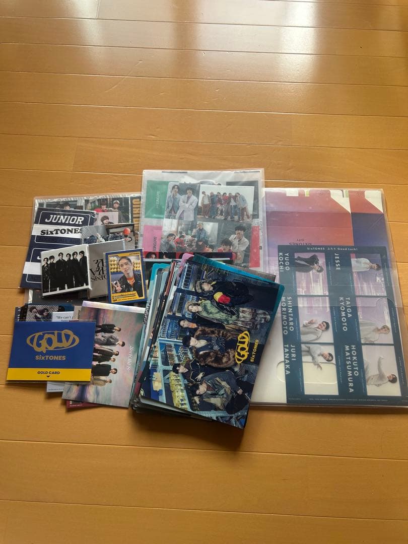 SixTONESまとめ売り