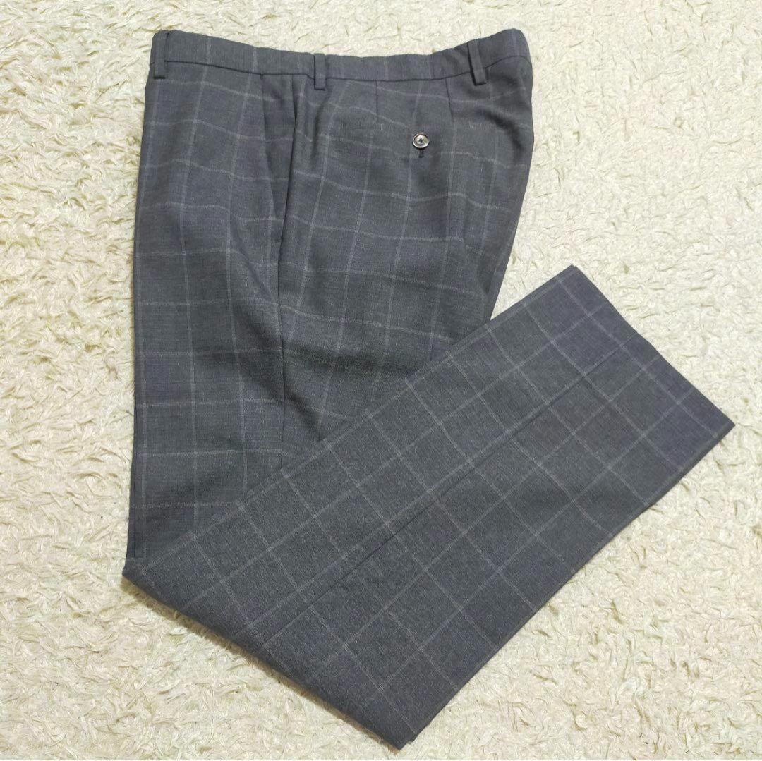 【紳士の装い】ヒューゴボス×伊タリアディデルフィノ・スーツ・チーフ・灰チェックL