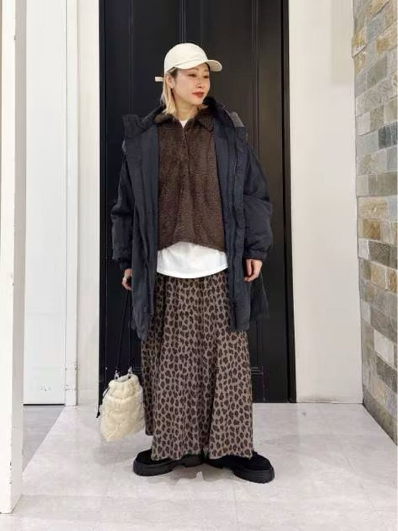 niko and...ニコアンド＊【撥水加工】アライドふんわりモンスターパーカー