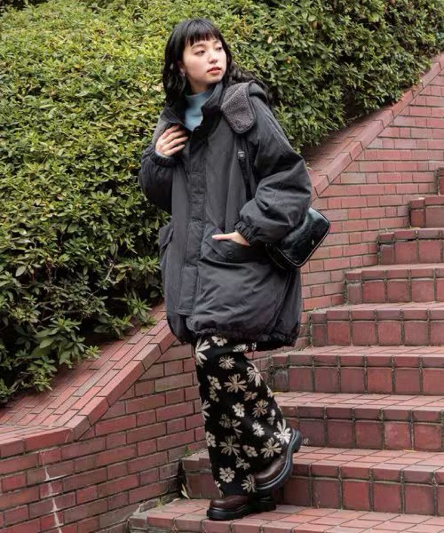 niko and...ニコアンド＊【撥水加工】アライドふんわりモンスターパーカー