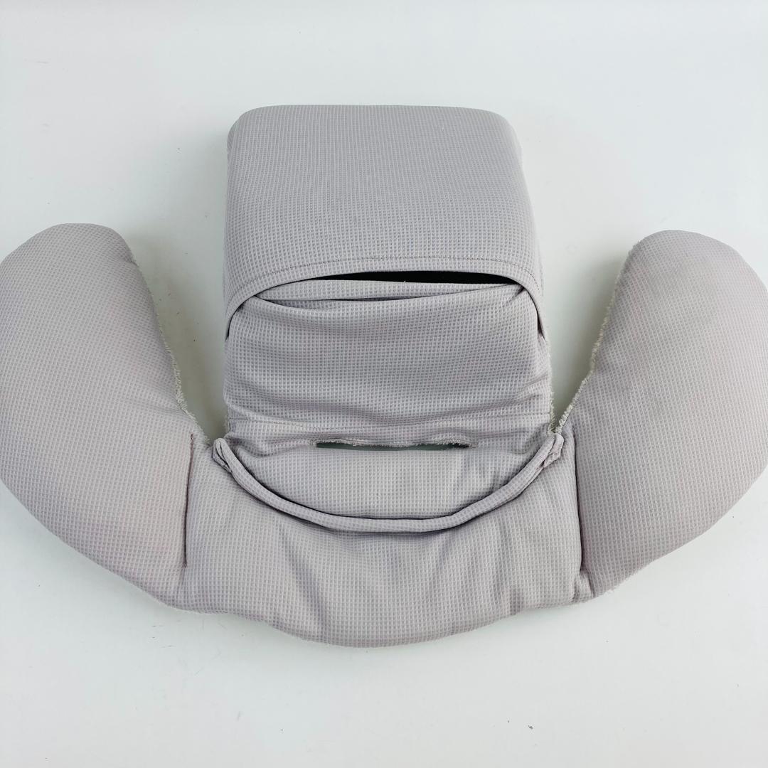 美品 コンビ クルムーヴ スマート チャイルドシート ISOFIX CG-UIG