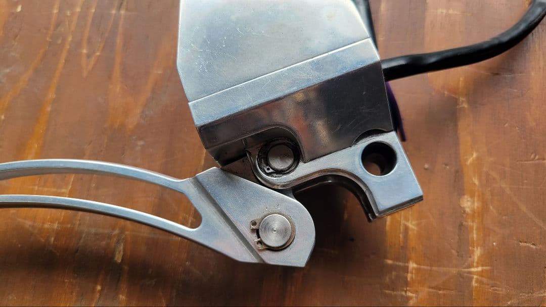 アレンネス　ブレーキマスターシリンダー