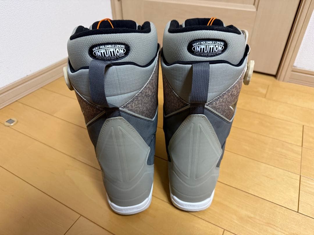 【thirtytwo】LASHED DOUBLE BOA BRADSHAW