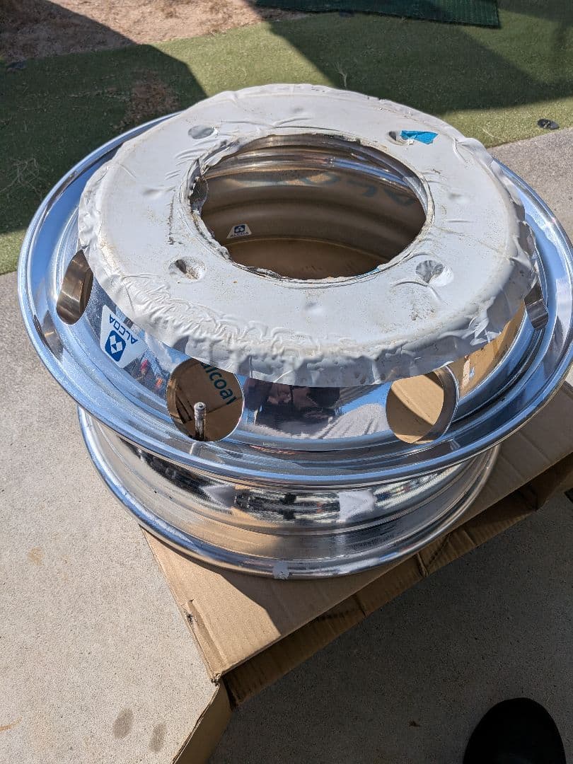 チ*ン様 19.5インチアルミホイール 8穴 ポリッシュ仕上げ　アルコア