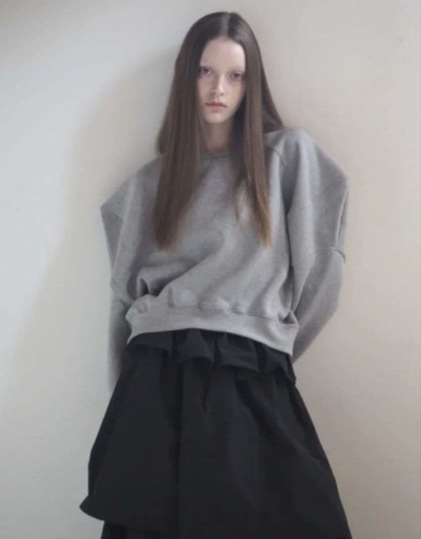 AMOMMA アモマ PUFF SLEEVE SWEAT　スウェット　　起毛なし