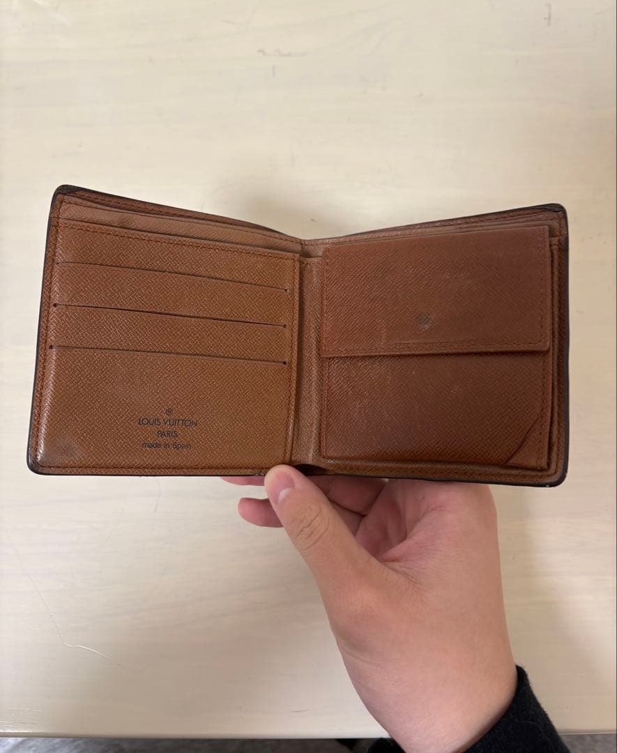 Louis Vuitton モノグラム 二つ折り財布 made in spain