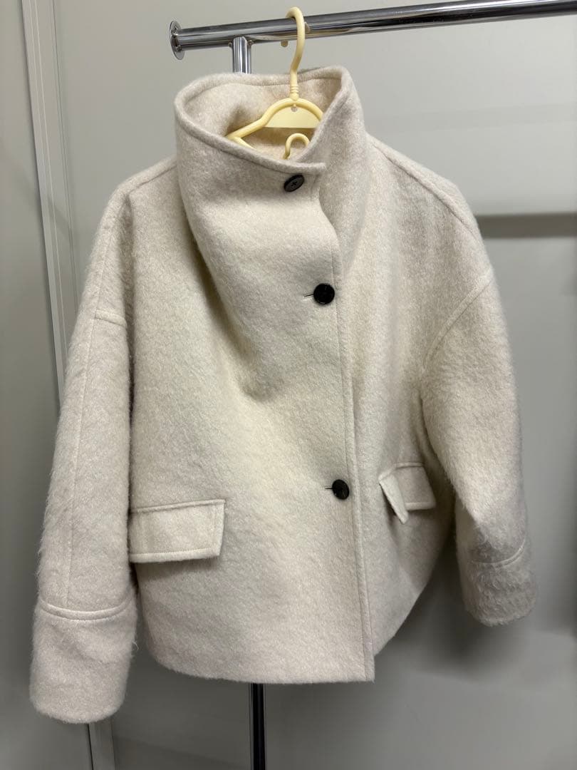 EMMEL REFINES スタンド シャギー ショートコート