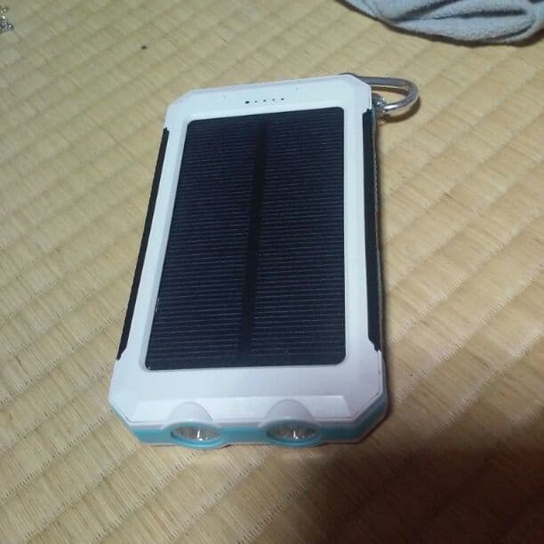 時計Suicaケース太陽光バツテリーネックレス