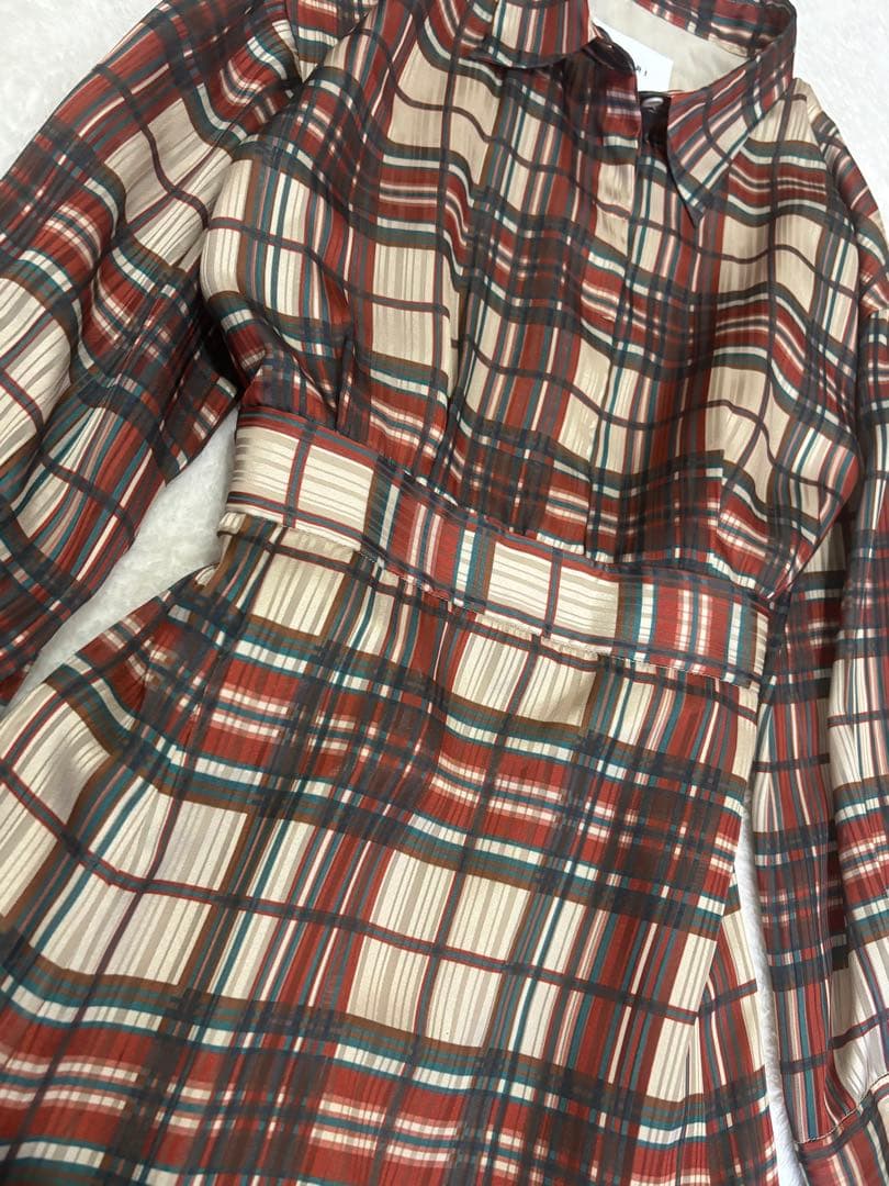 AMERI 夏帆さん着用　チェック　フレア　ロングワンピース　長袖　アメリ