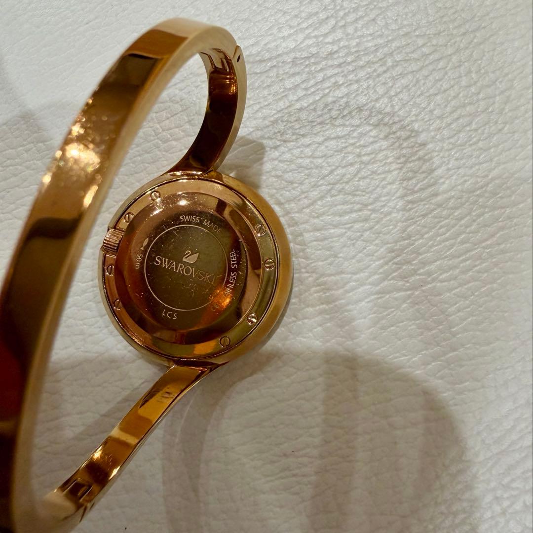 ★週末限定値下★ スワロフスキー　ゴールド　腕時計 バングル　ウォッチ