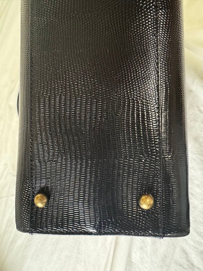 トフアンドロードストーン レディライトトート リザード　ブラック