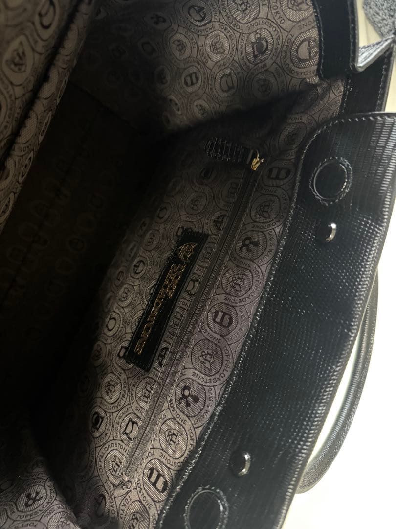 トフアンドロードストーン レディライトトート リザード　ブラック