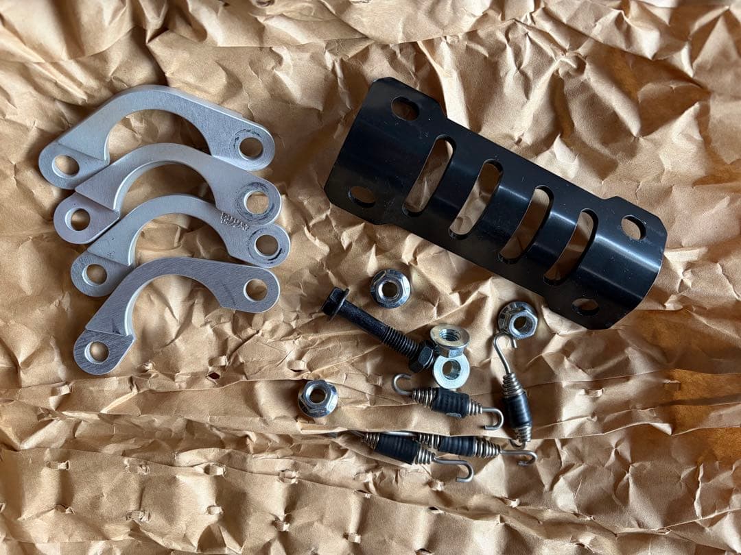 レブル1100用 モリワキ クロスツインフルエキゾースト ブラック