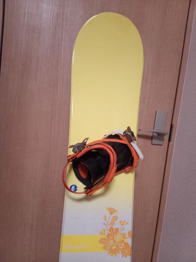 スノーボード　レディース　3点セット　別料金でブーツ追加です