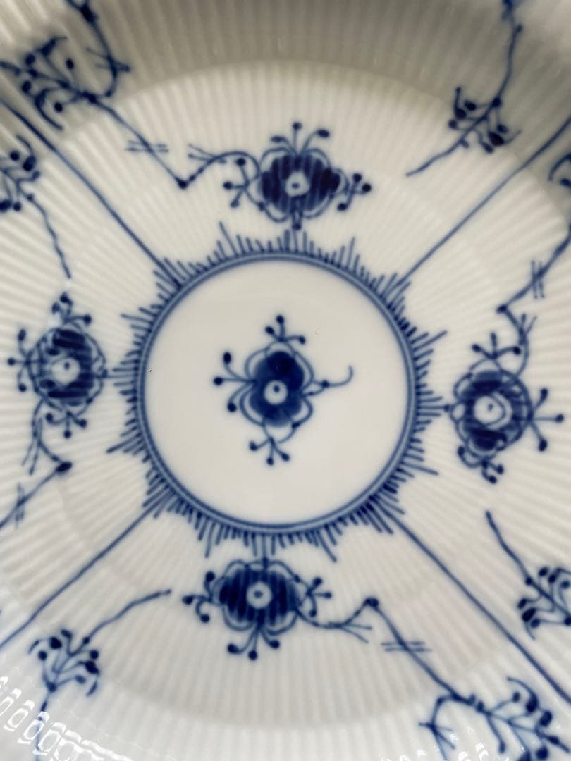 コペンハーゲン　ブルーフルーテッド フルレース プレート 25cm ②