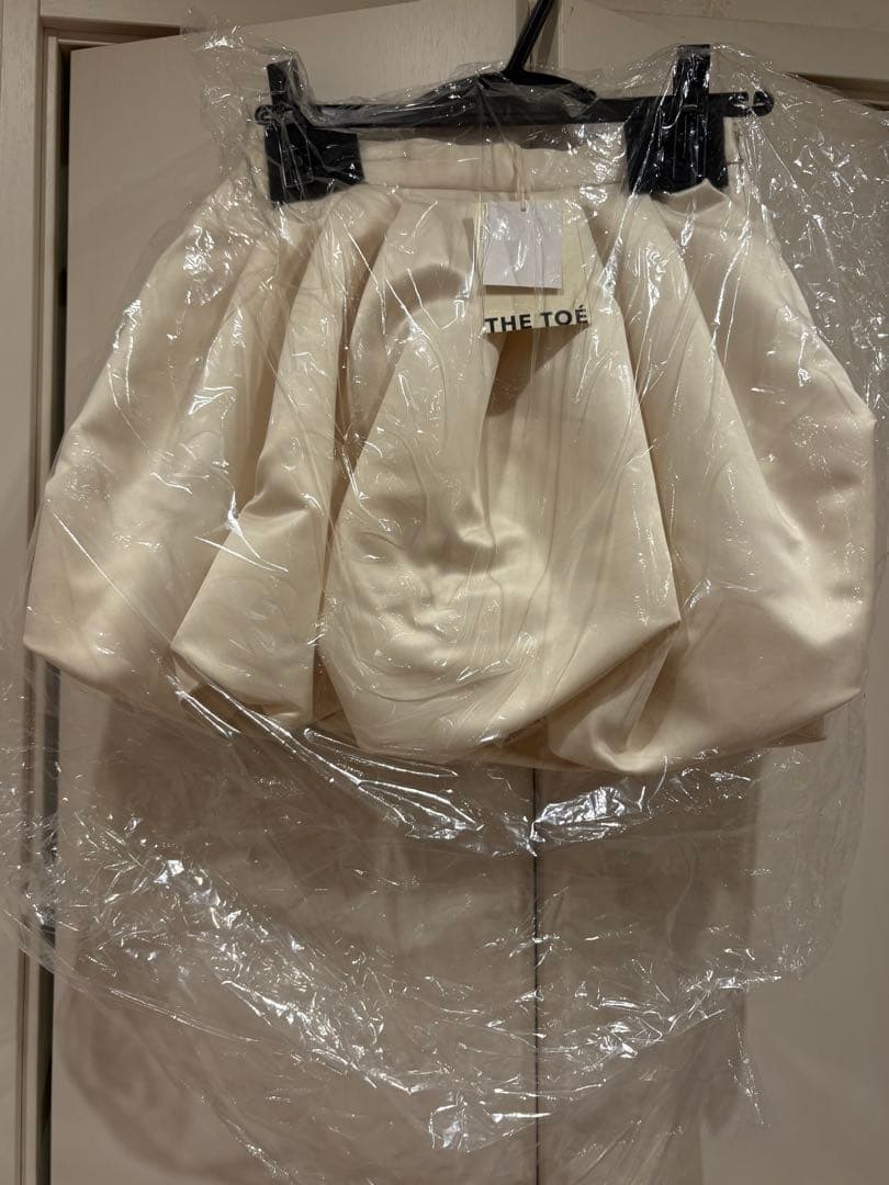 THE TOE バルーンスカート ホワイト