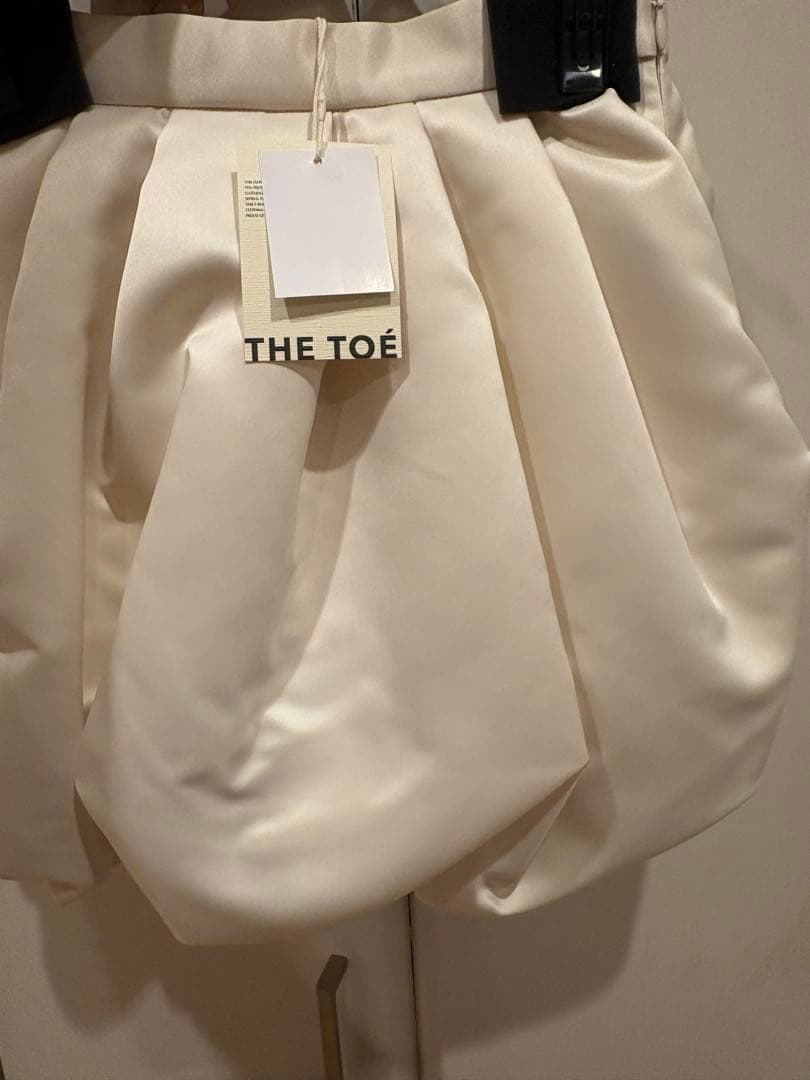 THE TOE バルーンスカート ホワイト