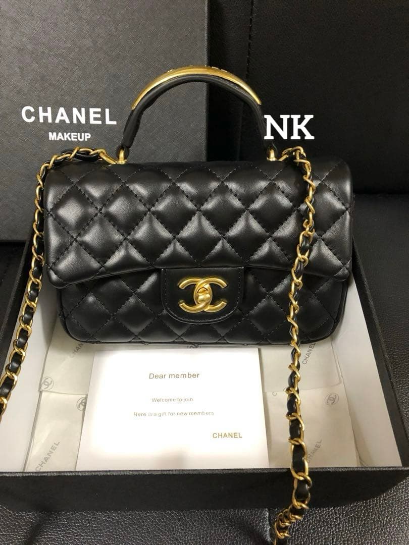 シャネル　ノベルティ ショルダーバッグ　VIP.トップハンドル