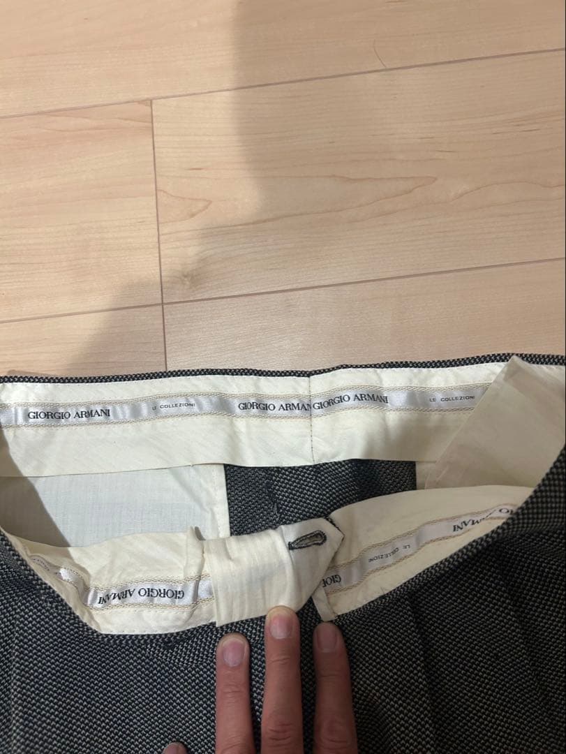 ジョルジオ・アルマーニ　スーツ