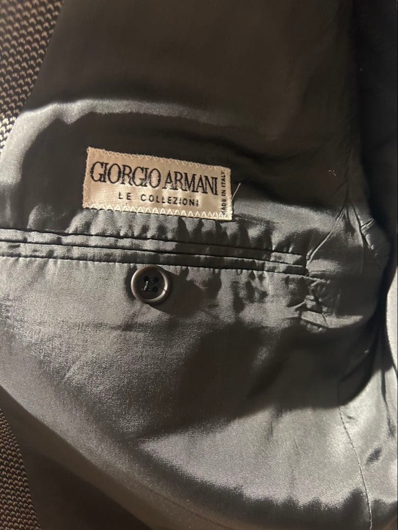 ジョルジオ・アルマーニ　スーツ