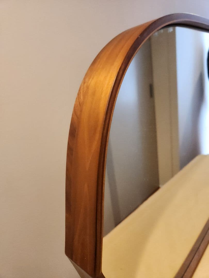 Crate&Barrel ウォールナットフレーム　オーバルミラー